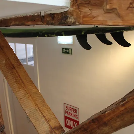 Surf In Chiado Albergue *